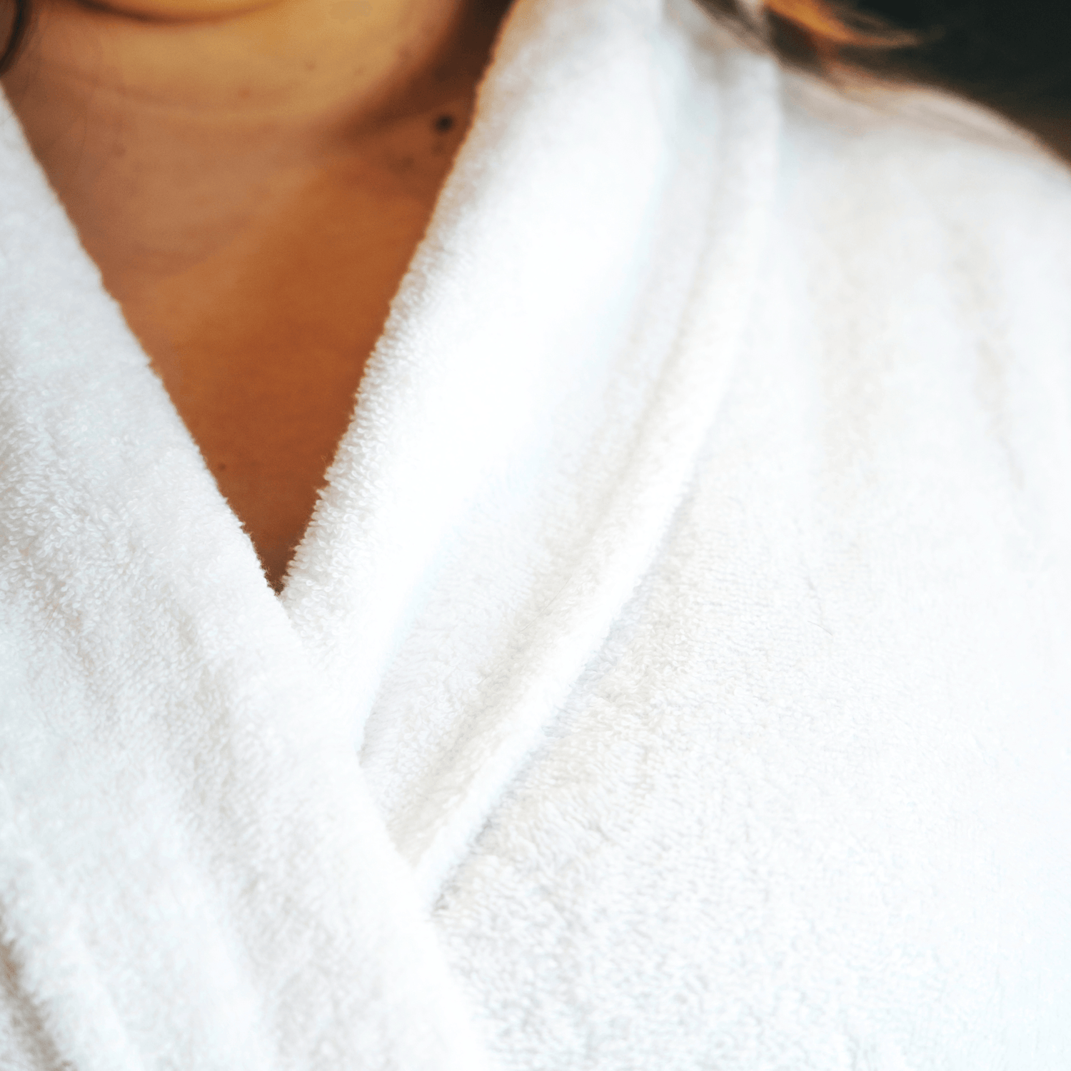 Floof Bath Robe - White